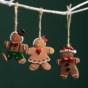Charmos 2023 Navidad Resina de Christmas Gingerbread Man Pingente Tree Decorações para Presente do Ano em casa