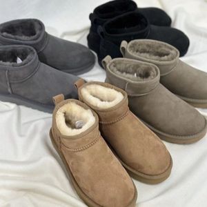 Australie Tasman Hausschuhe Australien Tasman Chesut Pelz Slides Schaffell Shearling Tazz Neue Mules Damen Herren Ultra Mini Plateaustiefel Slip-on-Schuhe Obermaterial aus Wildleder