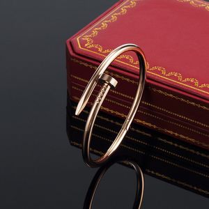 Nuovo senza scatola Bracciale da donna classico Clou in oro rosa semplice taglia 17 19 Bracciali con polsini per unghie Gioielli di design Moda femminile San Valentino Regalo d'amore Placcato in oro 18 carati