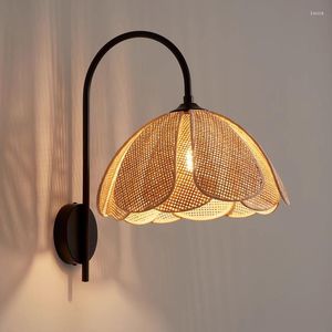 Wall Lamp Vintage Rattan Flower Led Lamps Bedroom Bedside Aisle Light Backdrop Decorative Lights Indoor Lighting Fixtures