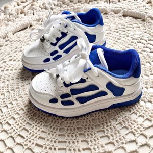 Designer sneakers per bambini skel top scarpe da corsa basse ossa in pelle applique gioventù bambino scuola elementare bambini ragazzo ragazza scarpe casual