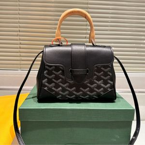 Mini Saigons Torby na ramię Kobieta designerka torba drewniana torebka drewniana crossbody torba luksusowe torebki torebki do druku litery skóry 5a