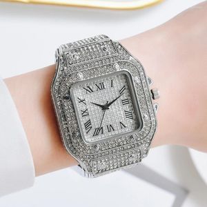 Relógios de pulso Luxo Moissanite Iced Out Relógios Hip Hop Bust Down Unisex Diamante Relógio Aço Inoxidável Studded Pulso