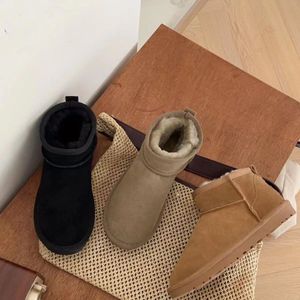 Chestnut Boots Tasman Kaptaki Australia Fur Slajdy Sheepskina Tazz Tazz Nowe muły kobiety mężczyźni platforma buty buty z butami zamsz górny komfort jesień zima