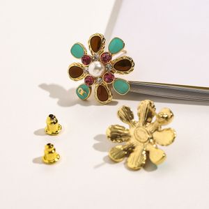 Orecchini di marca di fiori di alta qualità stile moda lettera designer orecchini fiore orecchino per le donne fascino regali di nozze accessorio di gioielli