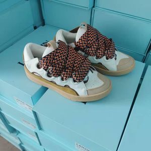 1- Tkane koronkowe buty w stylu 90s Nadzwyczajne trampki wytłaczane skórzane trampki męskie damskie damskie w Nappa cielę