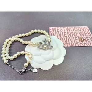 24SS Designerin Viviene Westwoods Western Empress Dowager Kreuz Perlenkette Armband Ohrringe Tiktok