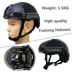 戦術ヘルメット高速FRPヘルメット屋外ライディング機器フィールドトレーニング高速戦術231113
