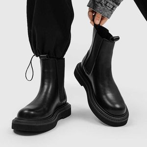 Moda Chelsea Boots Erkek Tide Premium Suyu Sigara Silindir Martin Botlar Retro Orta Buzağı Botlar Kalın Alt Alt Yüksek Deri Ayakkabı 112623a