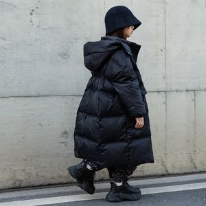 Piumino per ragazze Giacca invernale per bambini Parka caldo con cappuccio Addensare cappotti di anatra bianca Stile coreano Abiti lunghi per bambini XMP193 231113