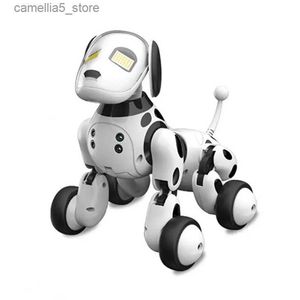 Electric/RC Animals Robot Dog Chip Smart Pet Intelligence Toy RC 2.4G Wireless Electronic Pets Dog Talking Averote Control Animals Gift till Birthday Q231114