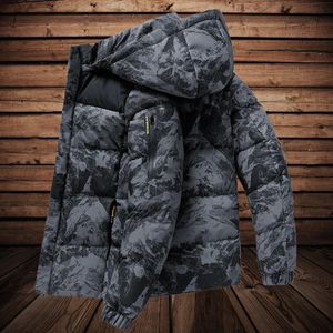 Mens Down Parkas Grey Camuflage Puffer Kurtka Mężczyzn Parka Kurtki Zimowe Outdoor Sport Sport Windbreaker Płaszcze z ciepłem z maską, zagęszczony płaszcz 231114