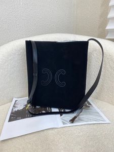 Bolsa de axila de couro nobuck de produtos de luxo retrô Celnnn presbiopia tendência nova bolsa de fadas de outono e inverno estilo de rua bolsa de designer de moda bolsa de ombro bolsa de pano