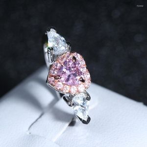 Bröllopsringar Bettyue Women's Ring Luxury Super Shining Fashion Söta fina smycken Pink Cubic Zirconia för 2023 Fingertillbehör