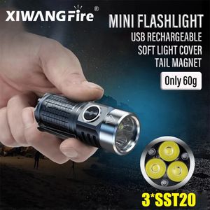 Utomhus Gadgets 2000lm Super Bright LED -ficklampan laddningsbar nyckelring Portable Light Camping Fishing Torch med magnetvattentät lykta 231114