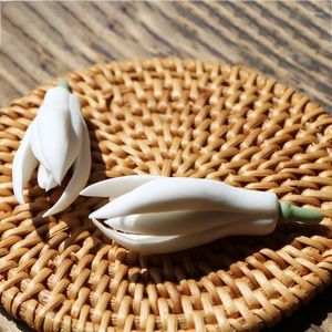 Tea Pets White Magnolia Handmade Creative Ceramic Flower Small Ornament Featured Pet Ceremony Accessories