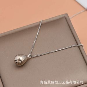 S Sterling Silber Tröpfchen Ornament Kleine und hochwertige leichte Diamant Schlüsselbein Halskette weiblich Herbst