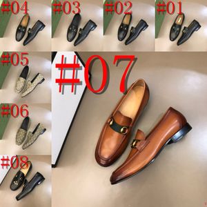 2023 Retro Tassel Men Designer Dress Shoes Leather Men Casual Shoes Uomo Office Formal Shoes Lussuose scarpe da festa di nozze Fashion Soft Driving Mocassini