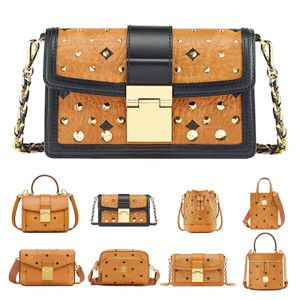 Oryginalny skórzany damski designerski designerka mc torba luksusowe sprzężenie letnie różowe wiadra dama torba ręczna wysokiej jakości crossbody weekend na ramię moda w połowie księżyca torby