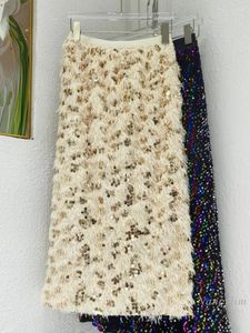 スカート重い刺繍スパンコールスーパーライトフェザー暖かいステッチバックスリットスカート女性のための秋と冬のスリミングストレート