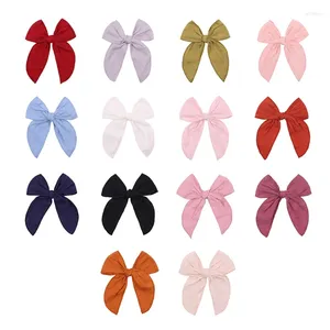 Hårtillbehör 14 datorer/pack 4.5in Bow Clips Handgjorda Baby Girls Bowknot Hairpin Solid Color Boutique Barrettes för spädbarn för barn