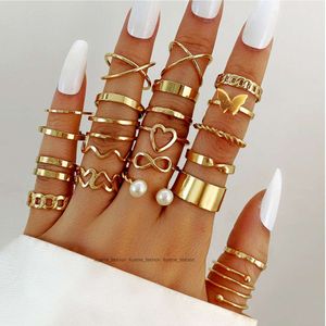 Hot Sale Hollow Love Butterfly Female Ancient Silver Ring Set Pearl Gold Tai Chi Snake Drip Oil Ring Jewelry