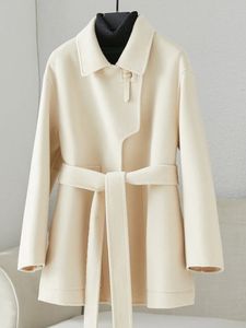 女性用ウールは、女性用の白い両面カシミヤコートを溶かして、短くて小さな100純ウール両面コート231113