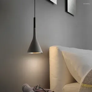 Lampy wiszące nordyckie światła LED wielokolorowe do sypialni salon barka barowa wystrój domu minimalistyczny trąbka E27