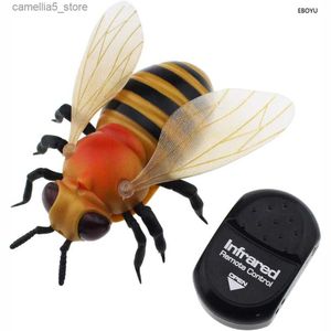 Electric/RC Animals Eboyu Infrared RC Bee Kids Infrared Ray Remote Control Bees Realistic Fake Bee Animal Toy rolig RC PRANK JOKE SCARY TRICK TILL TOYS Q231114