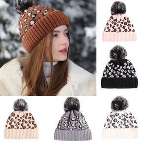 Pompom beanies leopard stickade hattar avtagbar bollskalle cap jacquard mode virkning skidor utomhus kepsar män kvinnor hattar fest hattar q731