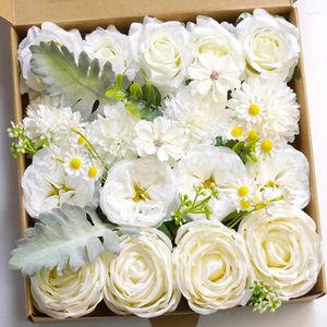 Dekorativa blommor Yan Artificial Combo Box Set Creamy White Blandad blomma för DIY Bröllopscentrum Buketter Party Home Decoration