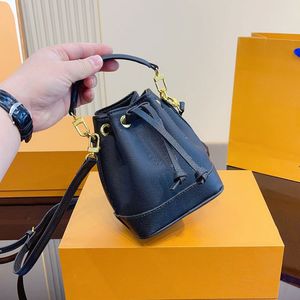 Drawstring Bucket Bag Mini Hobo Genuine Leather Underarm Cross body Bags Shoulder Shopping Handbags Women Handbag Purse Printing Lady pouch Removable strap