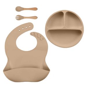 Bardaklar Bulaşık Maddeleri 5/4pc Katı bebek silikon sofra takımı bölünmüş bebek plakaları ile set Besleme kaseleri saman fincan ve kaşık toddler antrenman bpa bedava AA230413