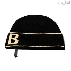 男性向けのウールニット冬の帽子デザインファッションヒップホップレターソリッドスカルビーボンネットデザイナービーニー