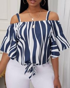 Kvinnors blusar Toppar för kvinnor 2023 Summer Fashion Zebra Stripe Print Cold Shoulder Bell Sleeve Top Women Casual Ottd Women's T-shirt