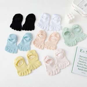 Frauen-Socken Fünf-Finger-Sommer-dünne atmungsaktive hohle einfarbige süße japanische unsichtbare Boots-Split-Toe-Frau