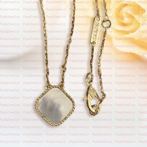 Nya klassiska modehänge halsband för kvinnor eleganta 4Four Leaf Clover Locket Halsband Högkvalitativ chokerkedjor Designer smycken 18K Pläterad guld v7iy