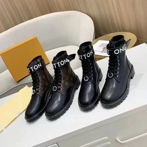 New Designer Womens Boots Martin Boots Platform Autumn And Winter Classic Ladies Boots Beautiful Casual Shoes Leather US5-11 04