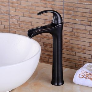 Rubinetti per lavandino del bagno Rubinetto per lavabo in ottone nichelato Cascata Rubinetto monoforo Rubinetto per acqua in bronzo nero freddo Rubinetti miscelatori