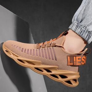 Scarpe da corsa di moda Uomo Scarpe da ginnastica stampate con fiamma Maglia Sport atletici Ammortizzazione Lama Scarpe da ginnastica da jogging Leggero Lusso Zapatos Deportivos Scarpe da ginnastica da tennis