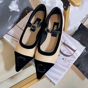 Luxury chanels shoes heels french dress shoes fashion rear empty trip strap chain high heels shoe baotou thick heel sandals fashion ballet flats pointed party shoes