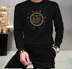 Moletons masculinos moletons moletons europeus de suéter masculino lantejous bordados camiseta de manga longa de luxo de luxo de luta