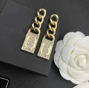 Fashion Sweet 18K Gold Plated Luxury Brand Designers Letters Stud Clip Chain Geometric Crystal Rhinestone Earring Wedding Party Jewerlry