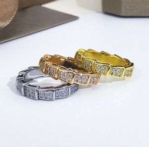 Serpentine Ring Wrap Rings 3 Färger Design Snake Twist Jewelry 18K Guldsmycken Unisex Geometry Ring Silver Rose Valentines Day Set Gift 1
