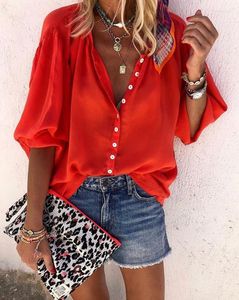 T-shirt da donna Camicia casual a maniche lunghe con design a bottoni Sexy Backless Lace Ups Pullover T-shirt da donna Autunno rosso con scollo a V Slim T-shirt a maniche lunghe