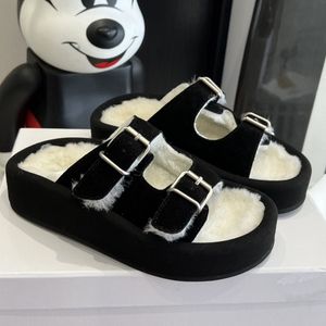 Pantofole firmate da donna con fibbia in metallo suola spessa ciabatte scarpe da donna aperte in punta all'interno pantofole da passeggio casual in peluche donna