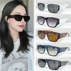 Coole Designer-Mode-Sonnenbrille für Herren und Damen Z9993U, rechteckiger Acetatrahmen mit goldenem Logo, Farbverlaufsbrille, Strandpartys, Reisen, Mode, Straßenfotos