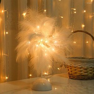 Table Lamps Modern Nordic Feather Night Light Bedside Reading Lamp Bedroom Party Wedding Romantic Decoration For Living Room