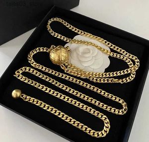 Bälten Kvinnor Vintage Belt Necklace Chain Sheepskin Luxury Brand Ball Halsband Midjeband Dekorativ Markerad bokstav Guldlänk Kedjekedjan Midjebältet Q231115