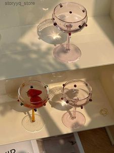 ワイングラス色付きシュガービーングラスタールガラスカクテルシャンパンガラスかわいいインシスタイル耐火コントラストコントラストビンテージグラスワイングラスQ231115